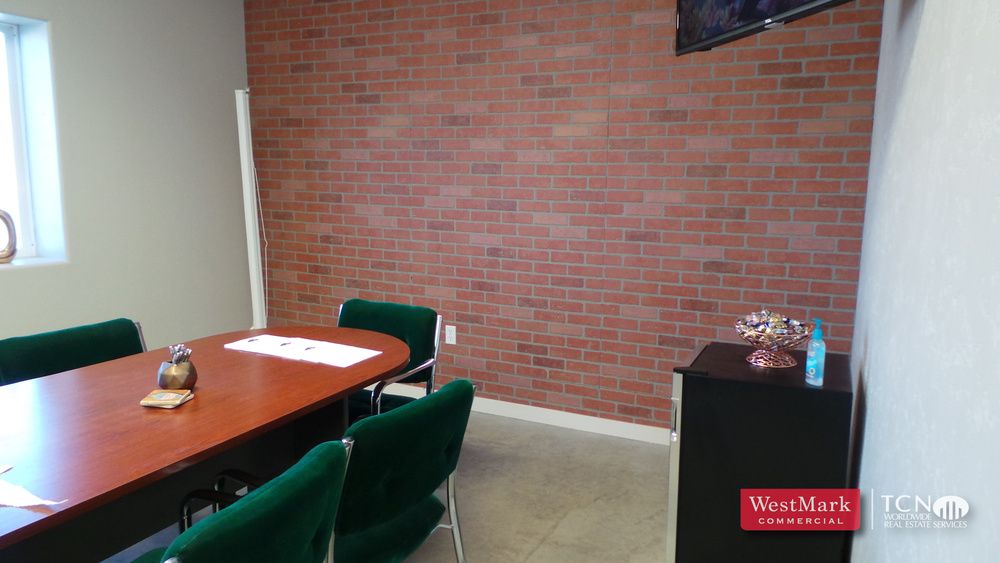 Office/ Warehouse with Stack Yard in Wolfforth: 207 Highway 62-82, Wolfforth, TX, 79382
